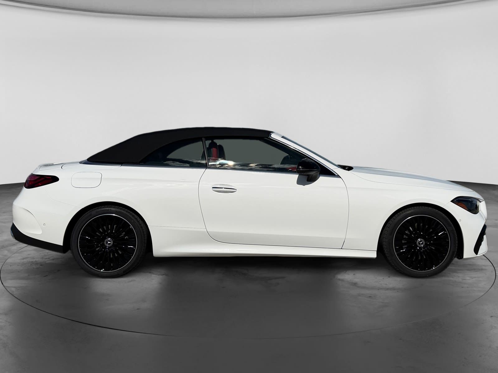 Photo 2026 Mercedes-Benz CLE Cabriolet 300 4MATIC #4