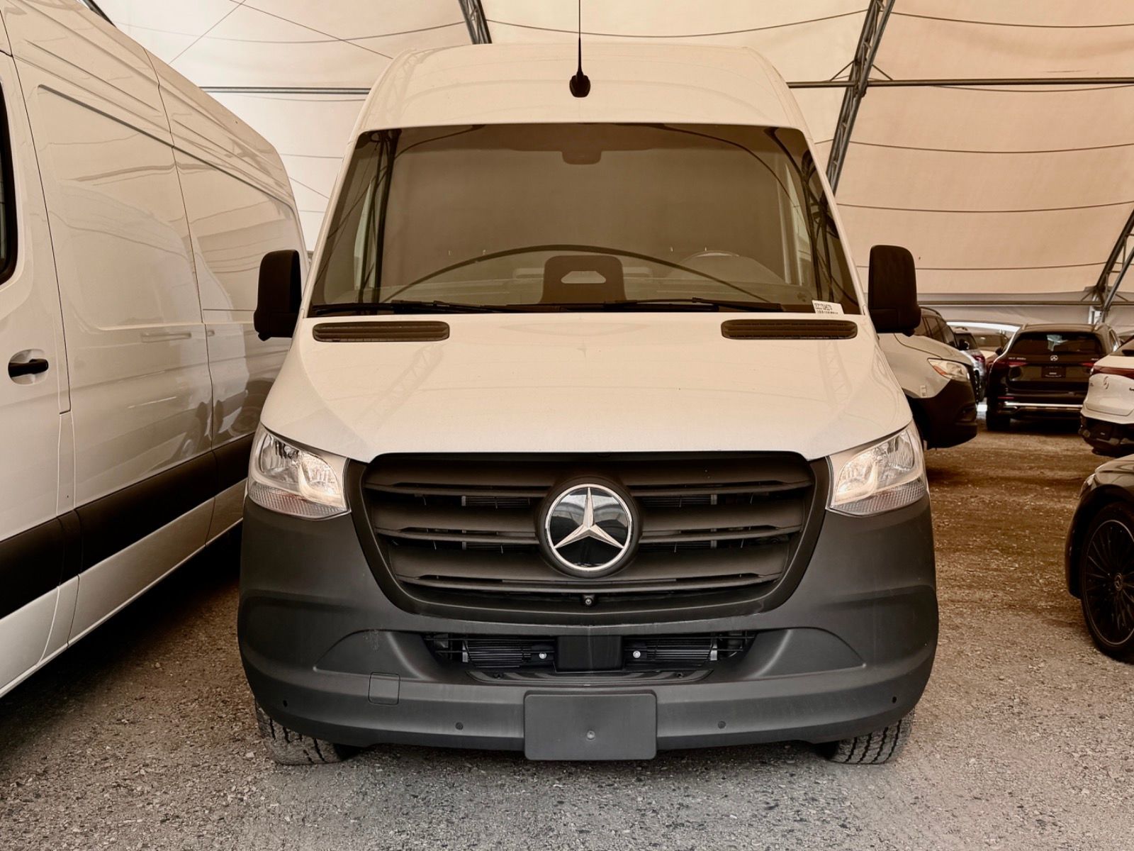 Photo 2025 Mercedes-Benz ESprinter 170 Wheelbase High Roof RWD #2