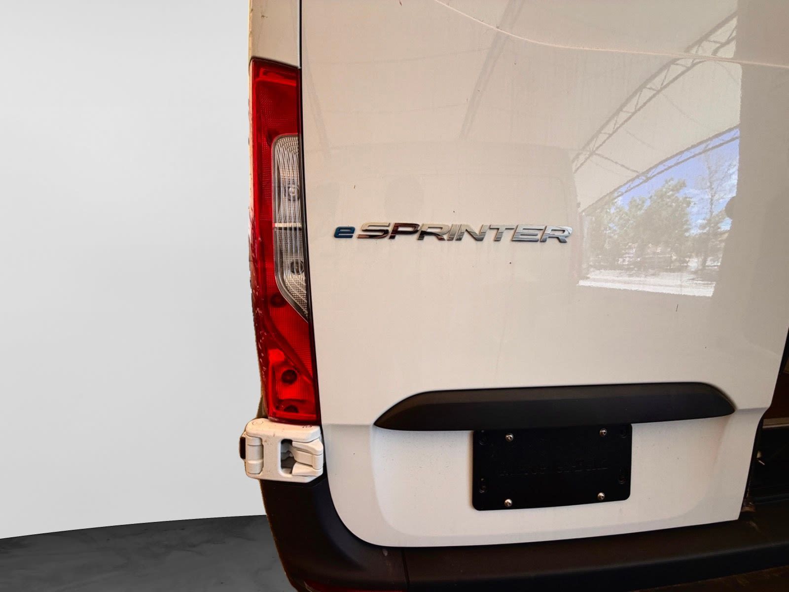 Photo 2025 Mercedes-Benz ESprinter 170 Wheelbase High Roof RWD #6