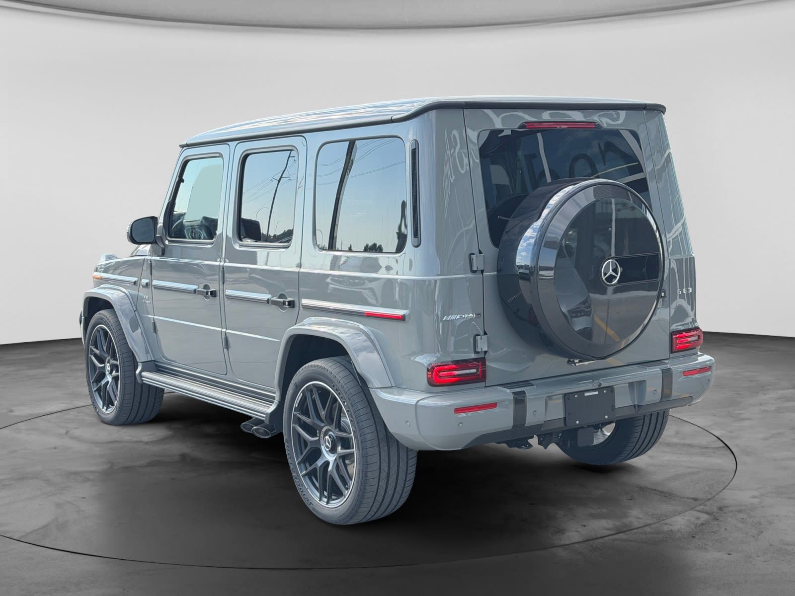 Photo 2027 Mercedes-Benz G-Class AMG G 63 #7