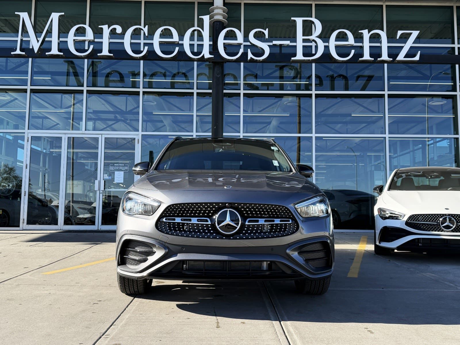 Photo 2026 Mercedes-Benz GLA 250 4MATIC SUV #2