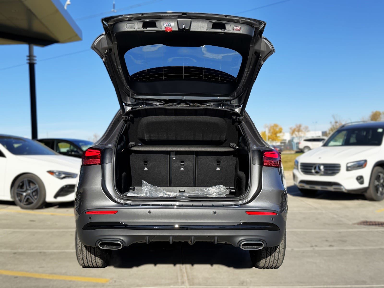 Photo 2026 Mercedes-Benz GLA 250 4MATIC SUV #8