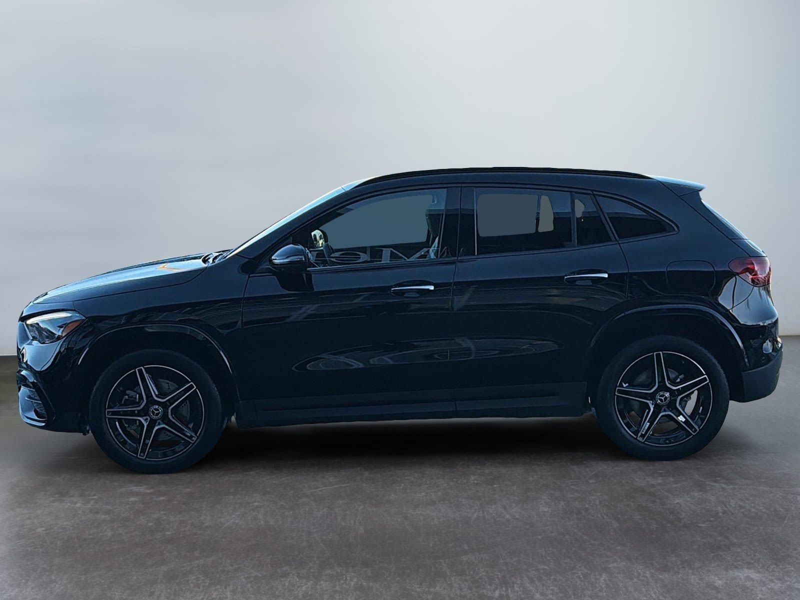 Photo 2026 Mercedes-Benz GLA 250 4MATIC SUV #5