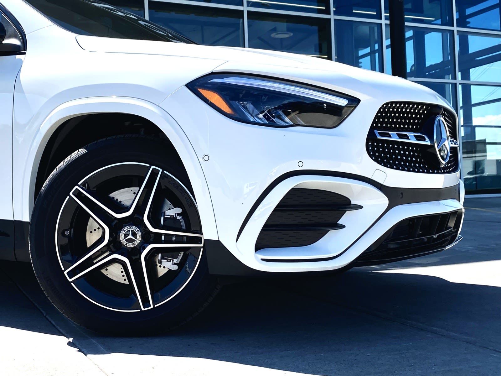 Photo 2026 Mercedes-Benz GLA 250 4MATIC SUV #5
