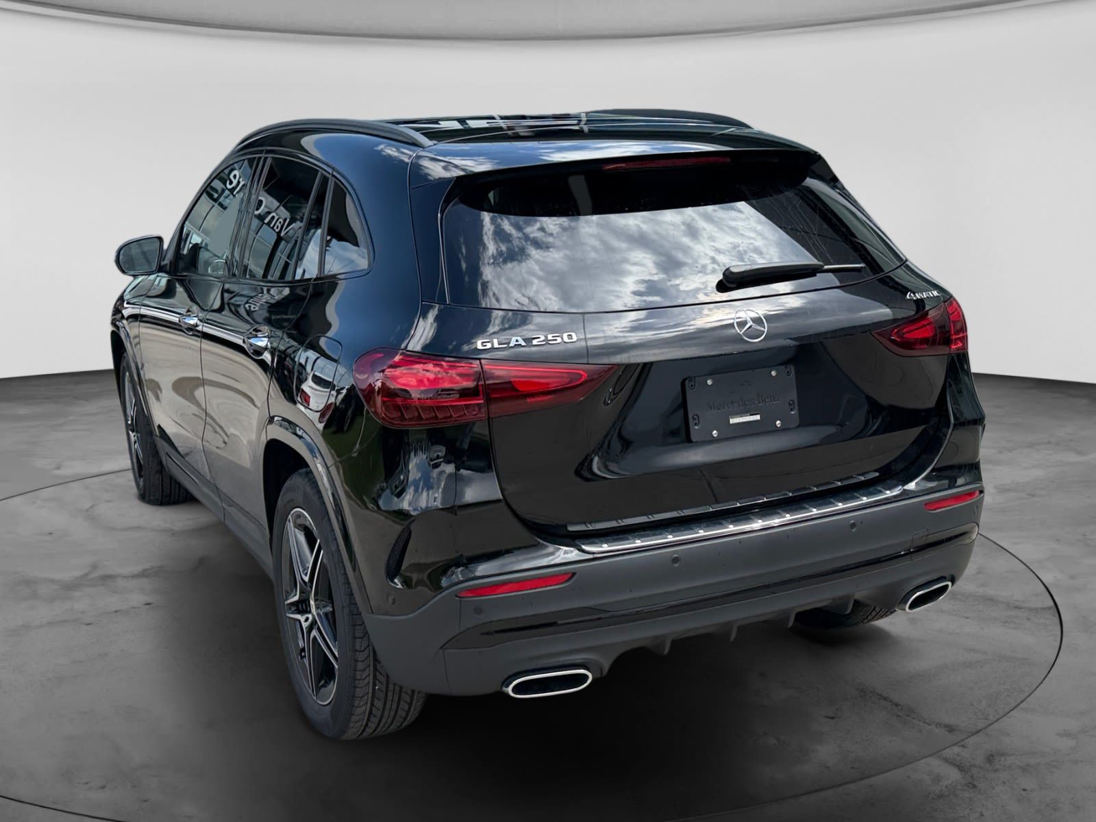 Photo 2026 Mercedes-Benz GLA 250 4MATIC SUV #6