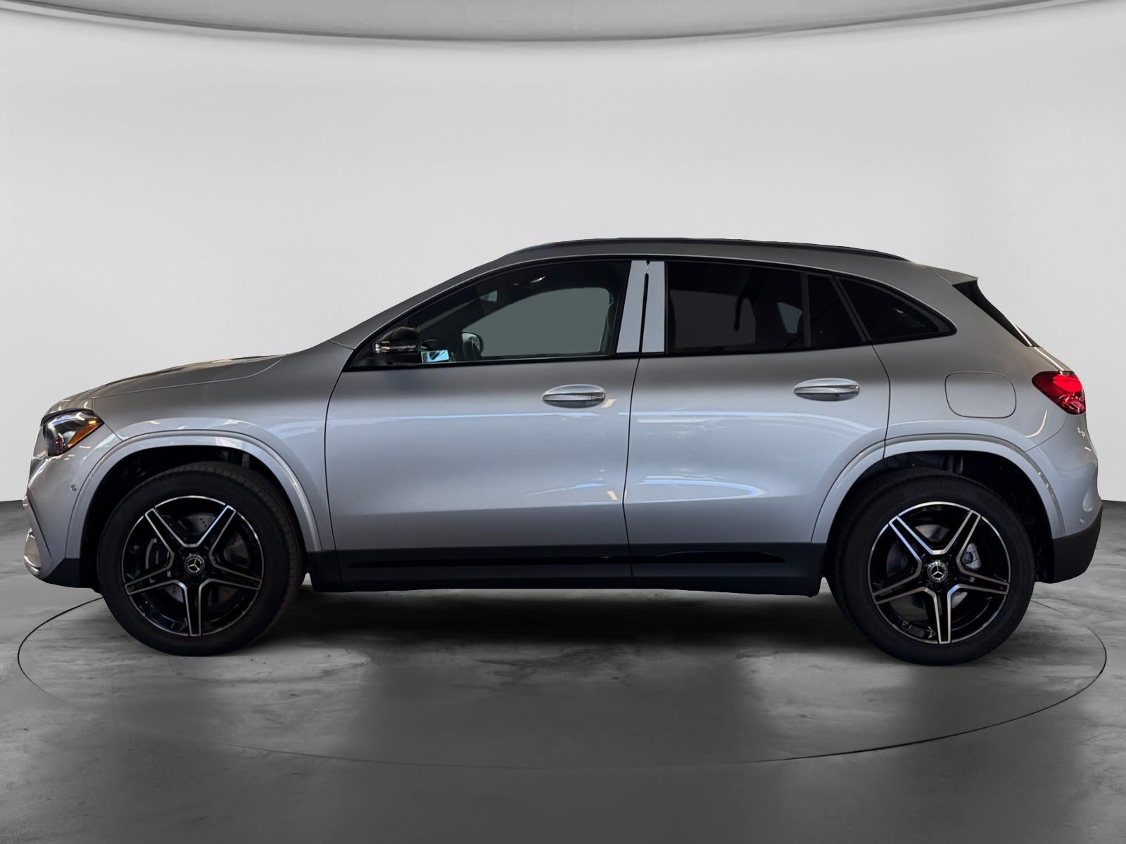 Photo 2026 Mercedes-Benz GLA 250 4MATIC SUV #8