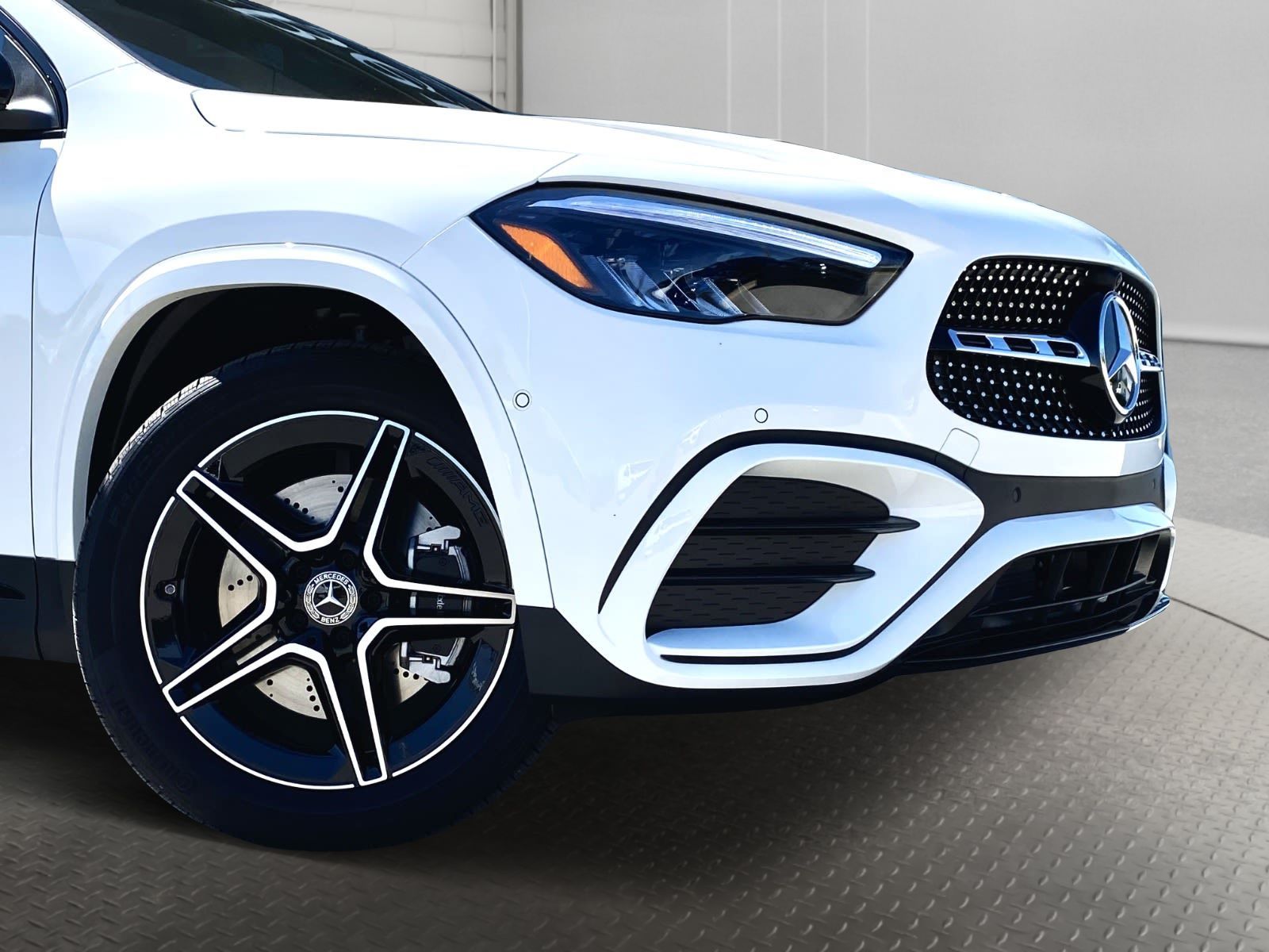Photo 2026 Mercedes-Benz GLA 250 4MATIC SUV #5