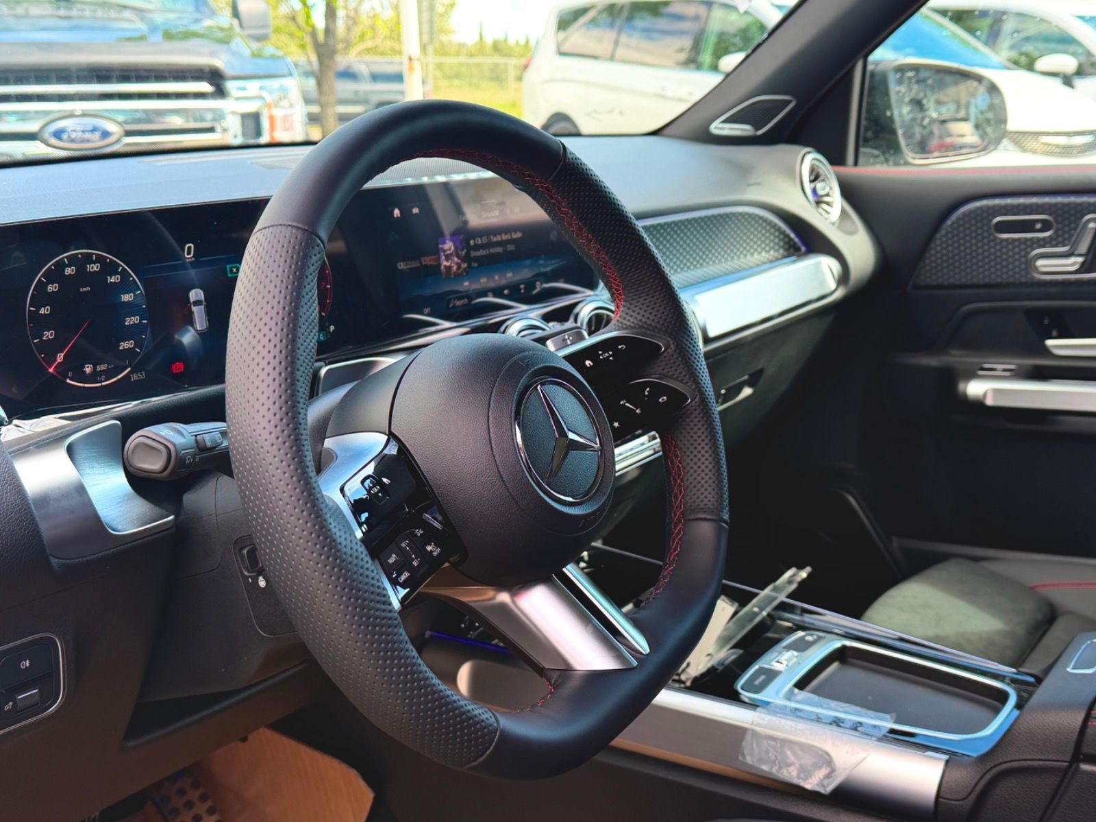 Photo 2026 Mercedes-Benz GLB GLB 250 #8