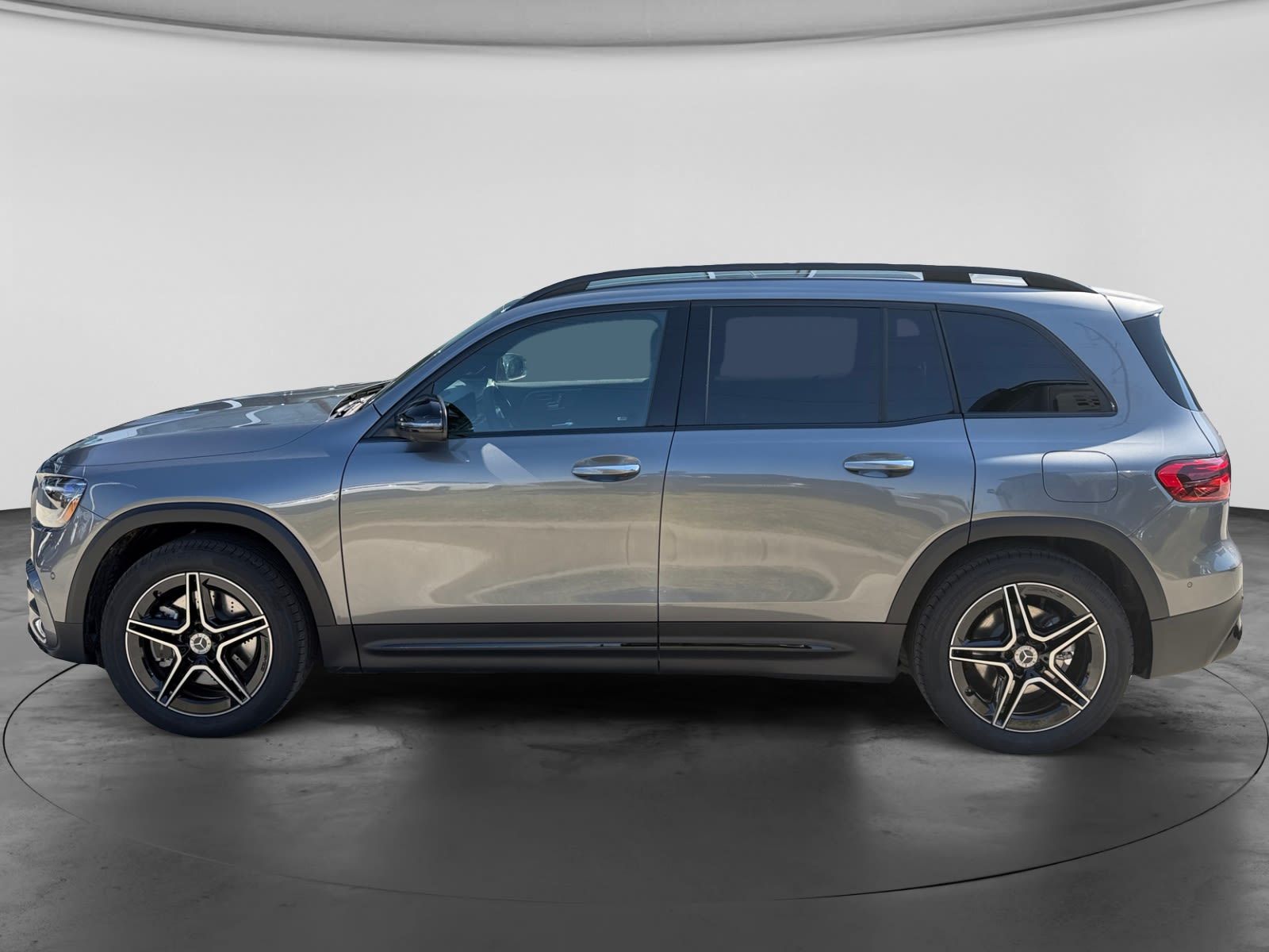 Photo 2026 Mercedes-Benz GLB 250 4MATIC SUV #8