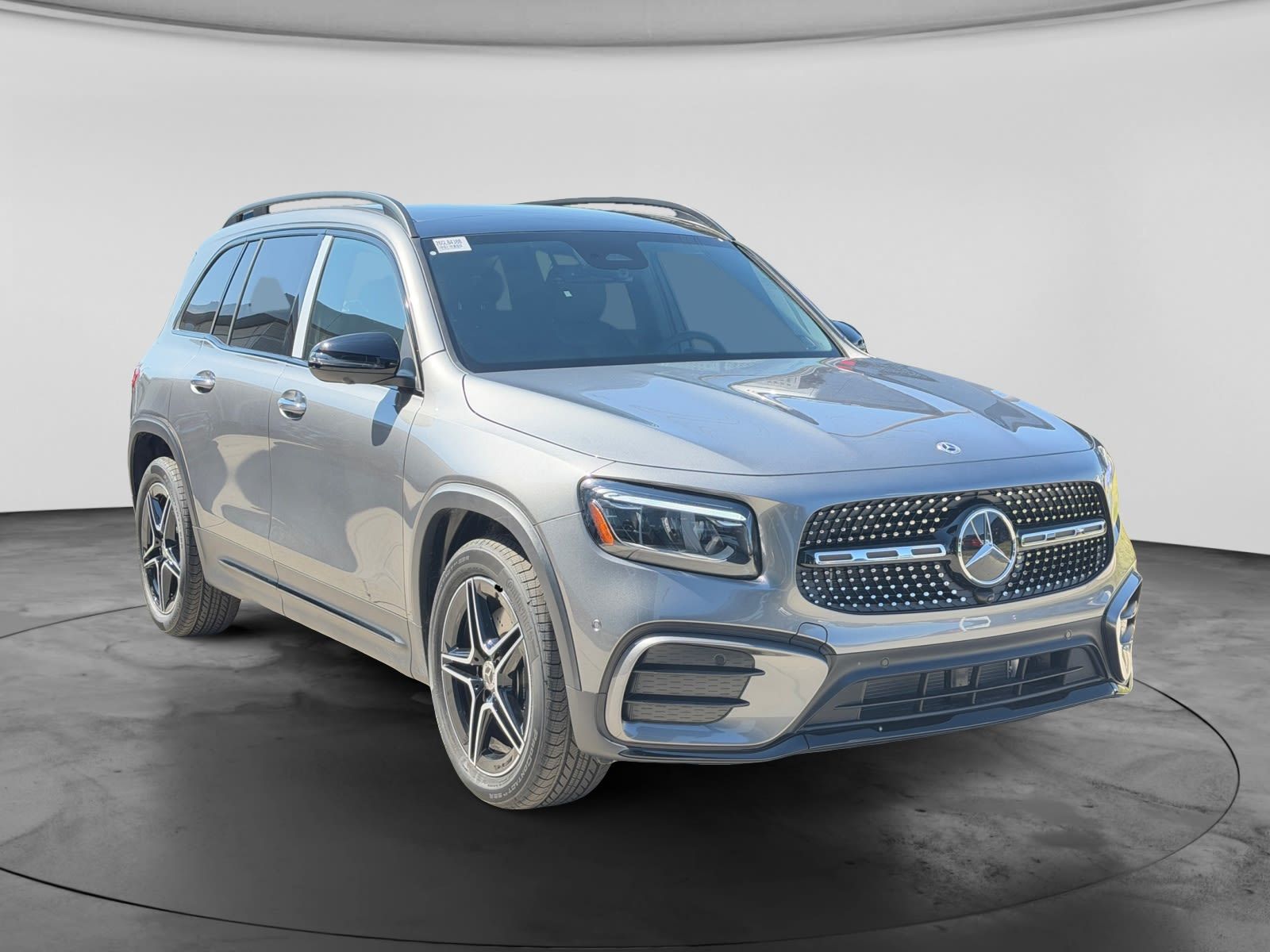 Photo 2026 Mercedes-Benz GLB 250 4MATIC SUV #3