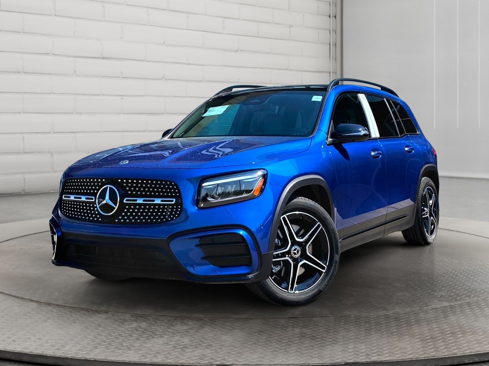 Photo 2026 Mercedes-Benz GLB 250 4MATIC SUV #2