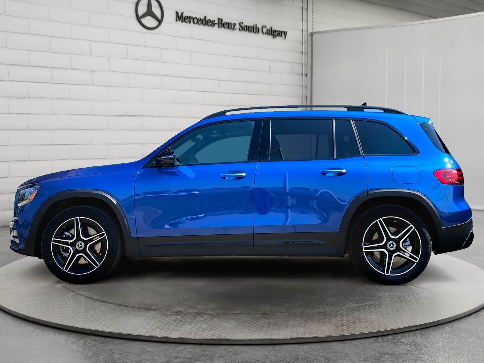 Photo 2026 Mercedes-Benz GLB 250 4MATIC SUV #8