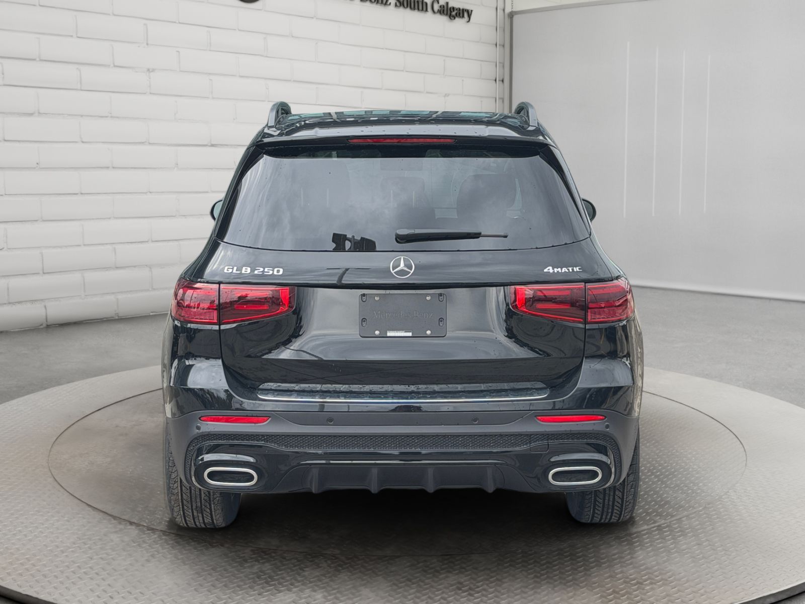 Photo 2026 Mercedes-Benz GLB 250 4MATIC SUV #6