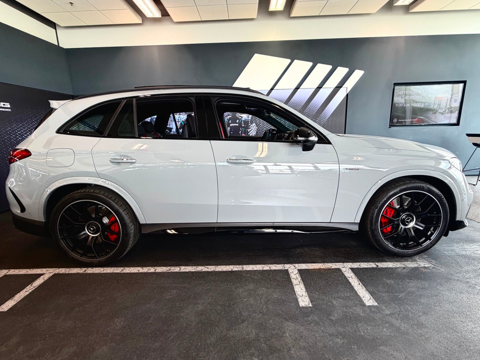 Photo 2025 Mercedes-Benz GLC AMG 63 4MATIC SUV #3