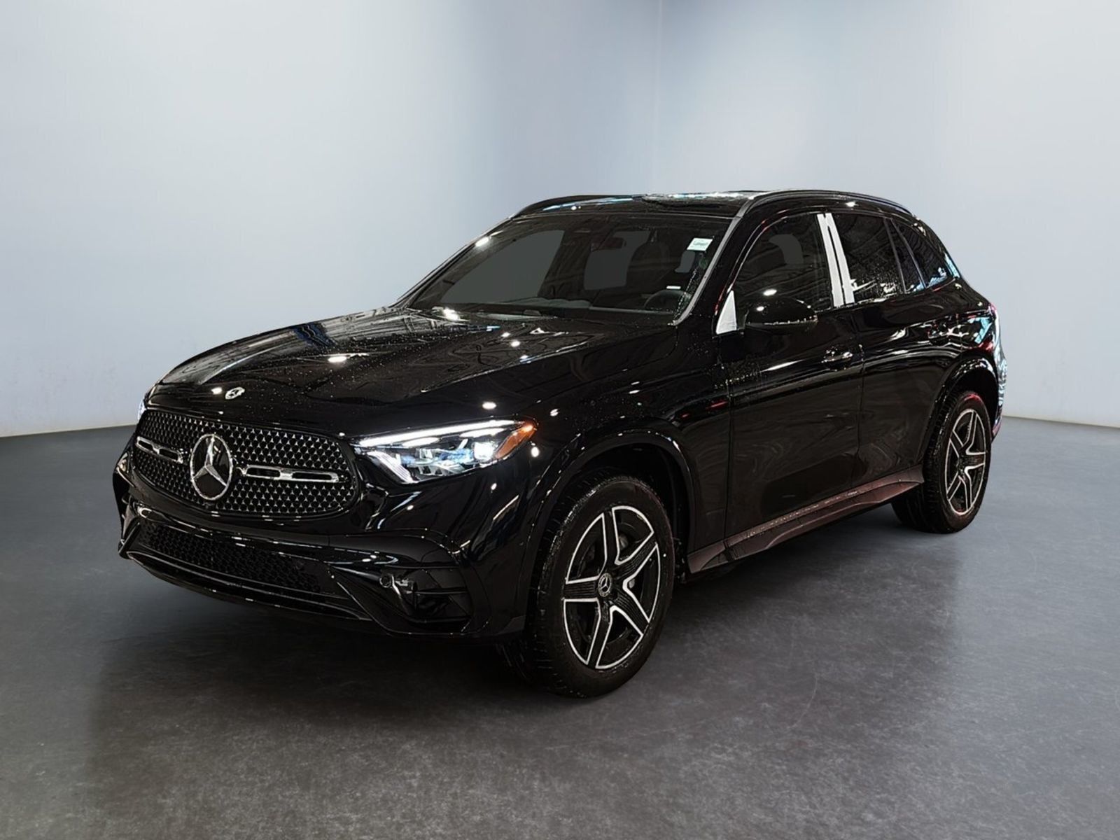 2026 Mercedes-Benz GLC 300 4MATIC SUV