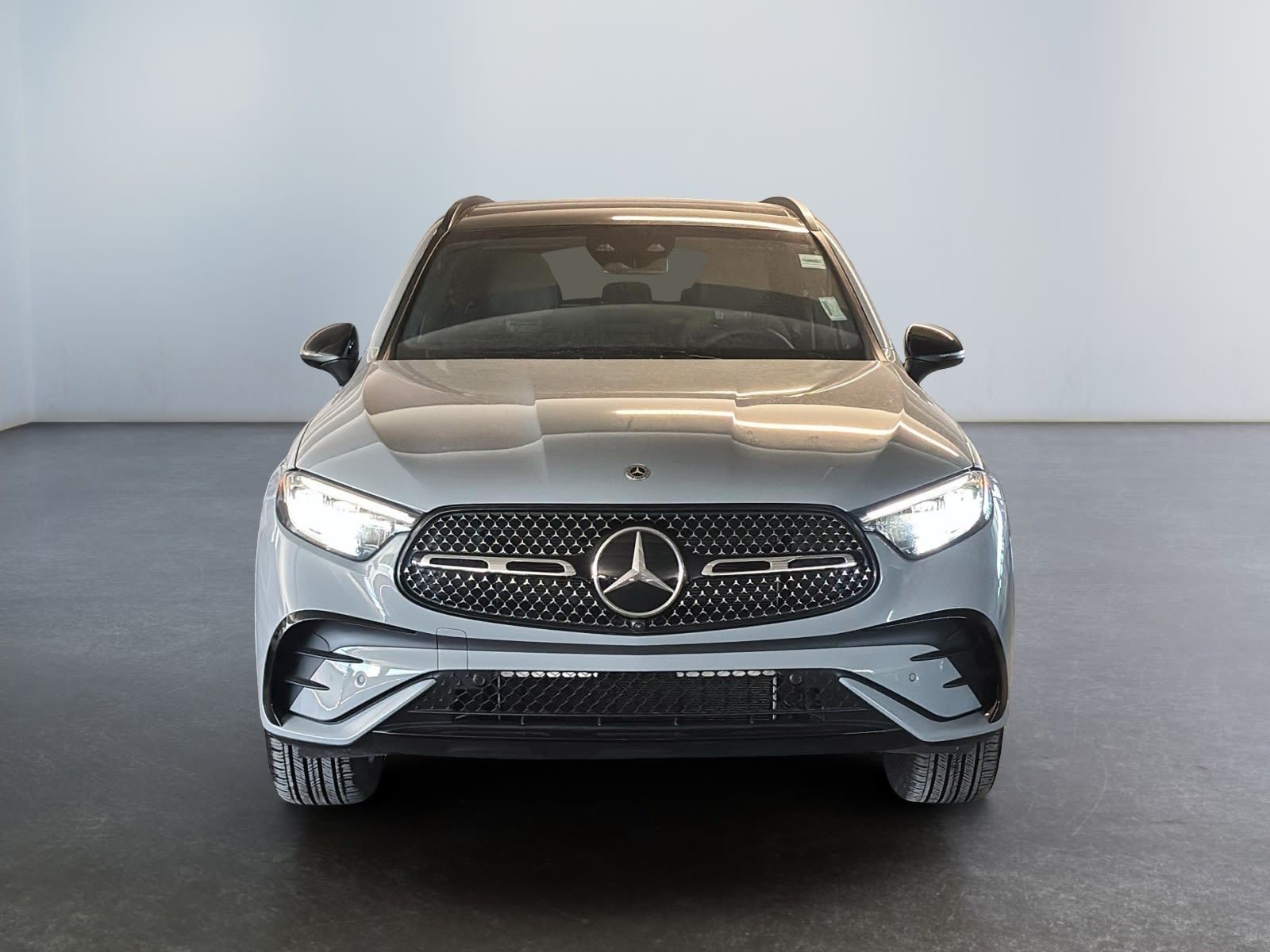 Photo 2026 Mercedes-Benz GLC 300 4MATIC SUV #2