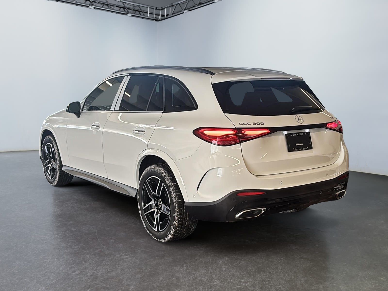 Photo 2026 Mercedes-Benz GLC 300 4MATIC SUV #4