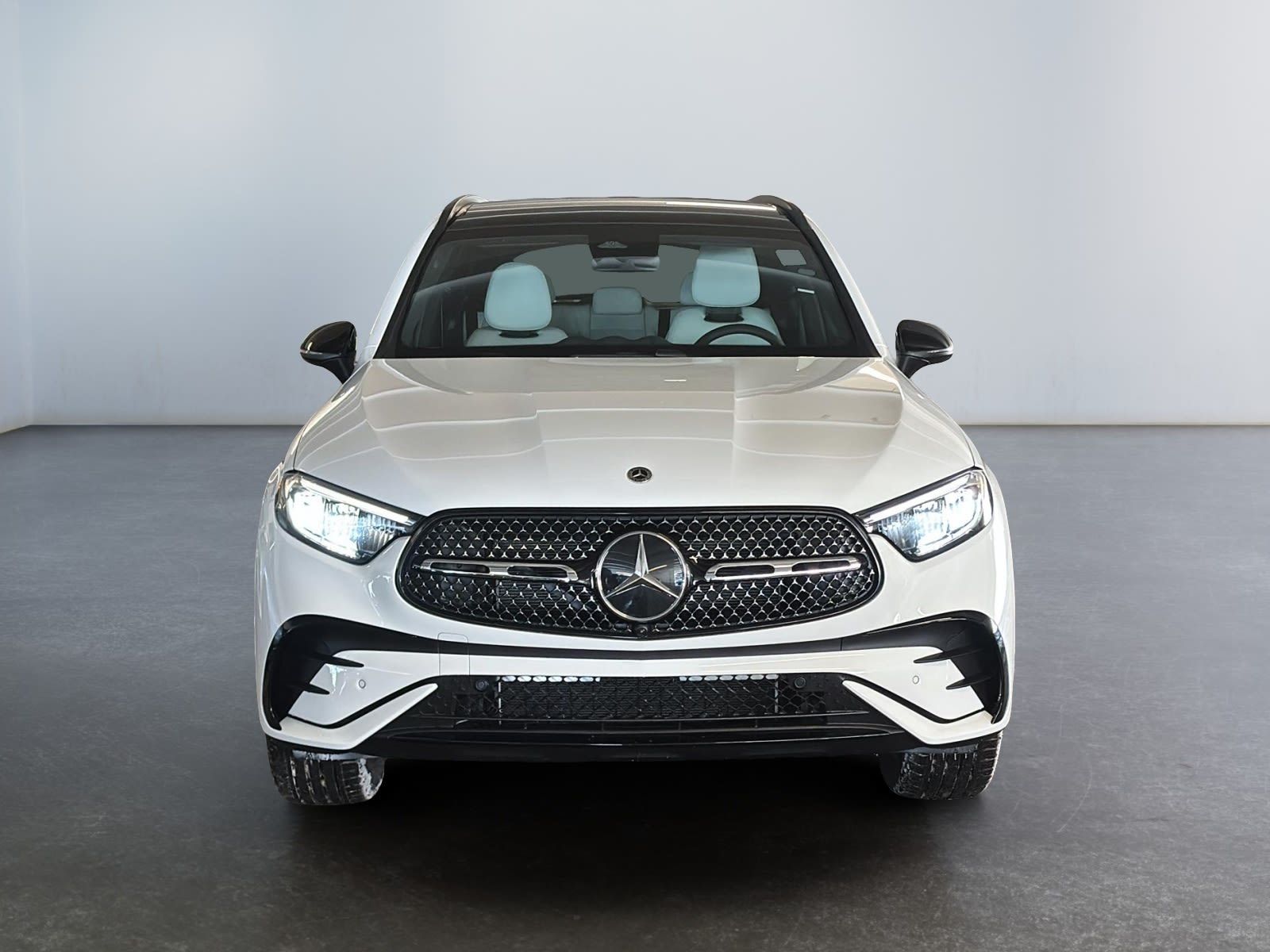 Photo 2026 Mercedes-Benz GLC 300 4MATIC SUV #2