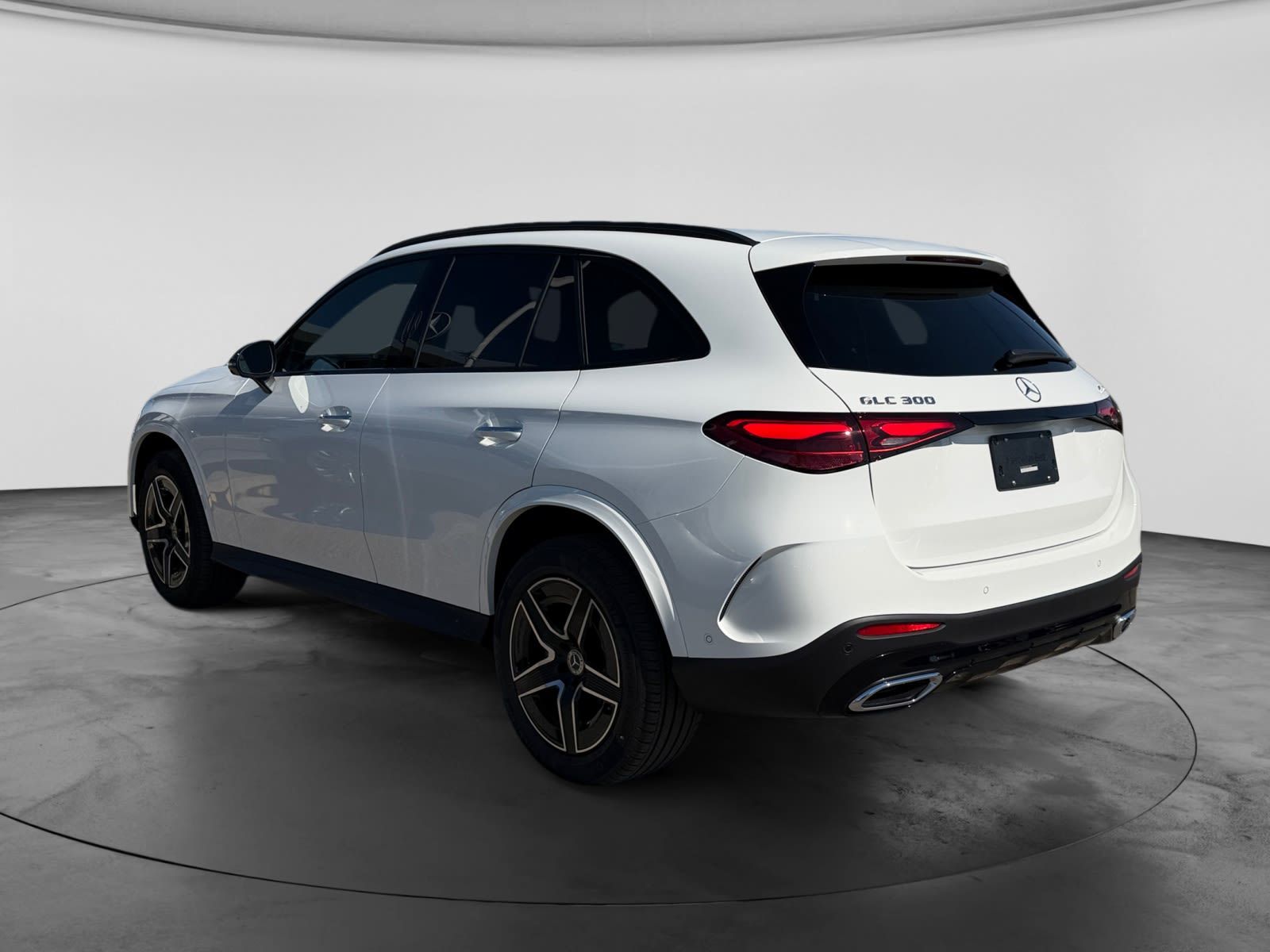 Photo 2026 Mercedes-Benz GLC 300 4MATIC SUV #7