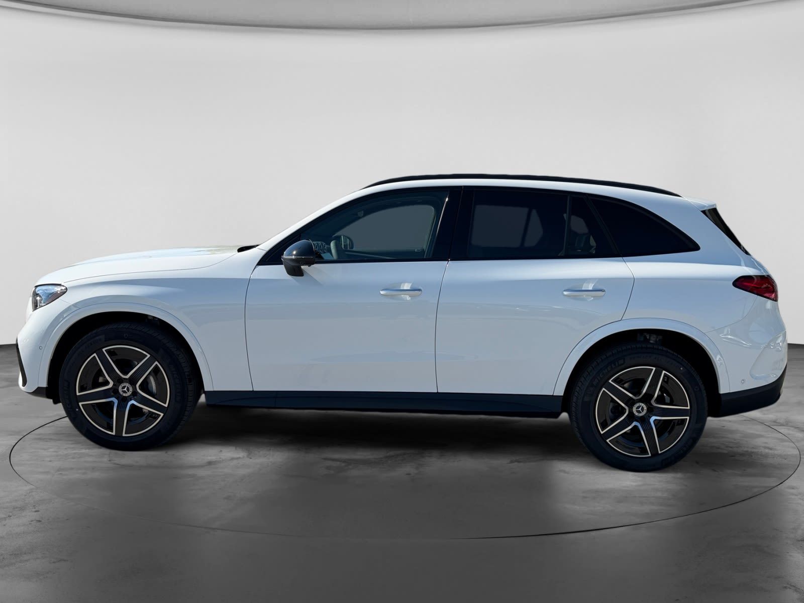 Photo 2026 Mercedes-Benz GLC 300 4MATIC SUV #8