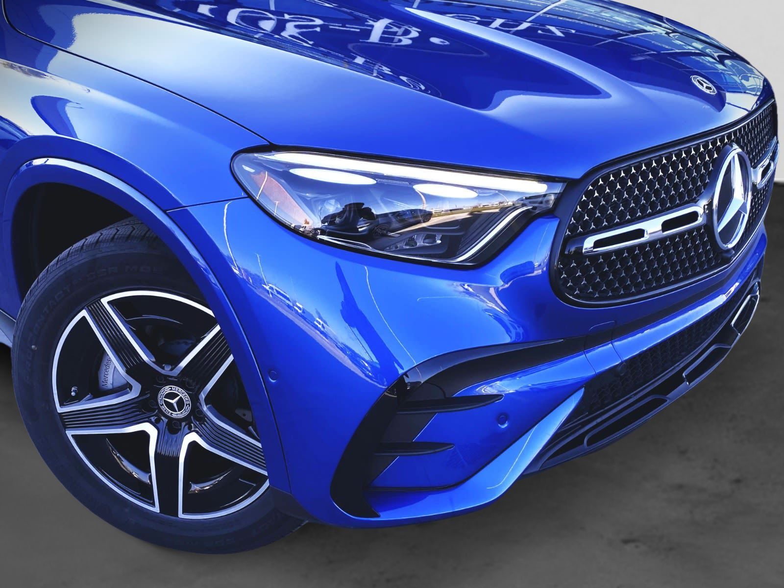Photo 2026 Mercedes-Benz GLC 300 4MATIC SUV #5