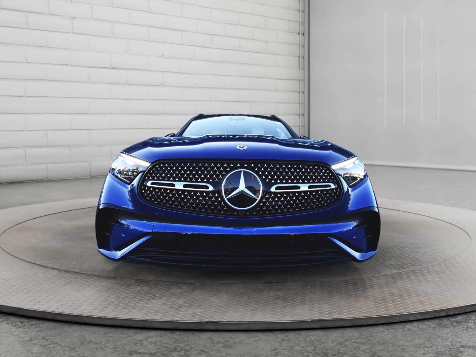 Photo 2026 Mercedes-Benz GLC 300 4MATIC SUV #3