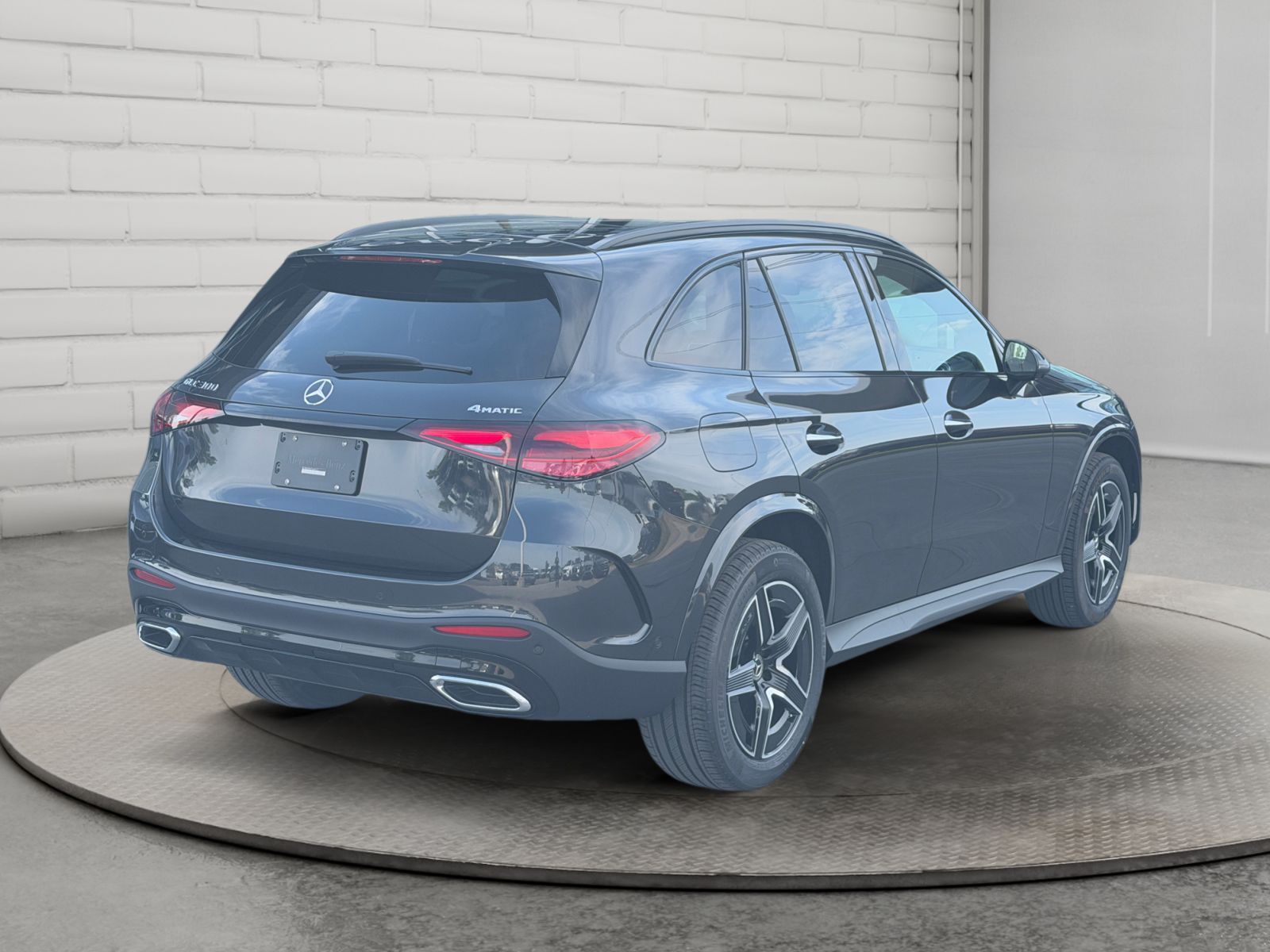 Photo 2026 Mercedes-Benz GLC 300 4MATIC SUV #5