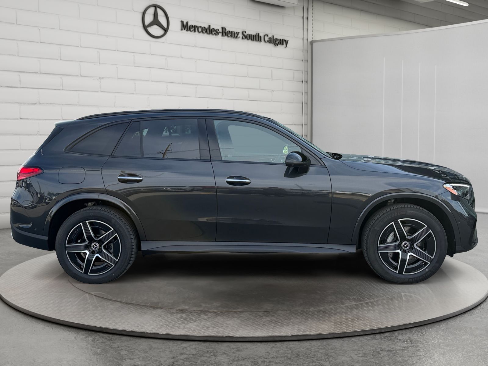 Photo 2026 Mercedes-Benz GLC 300 4MATIC SUV #4