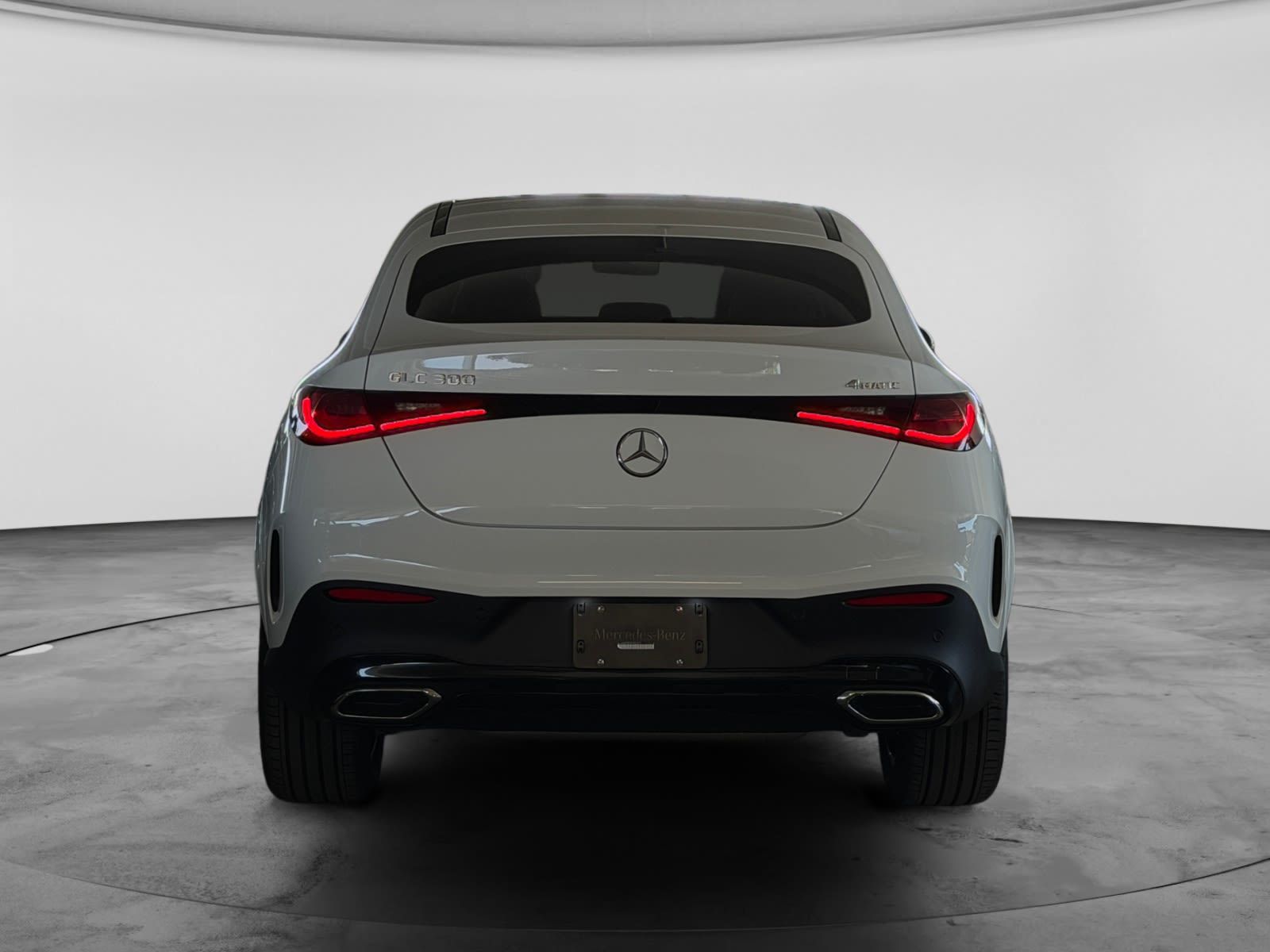 Photo 2027 Mercedes-Benz GLC 300 4MATIC Coupe #6
