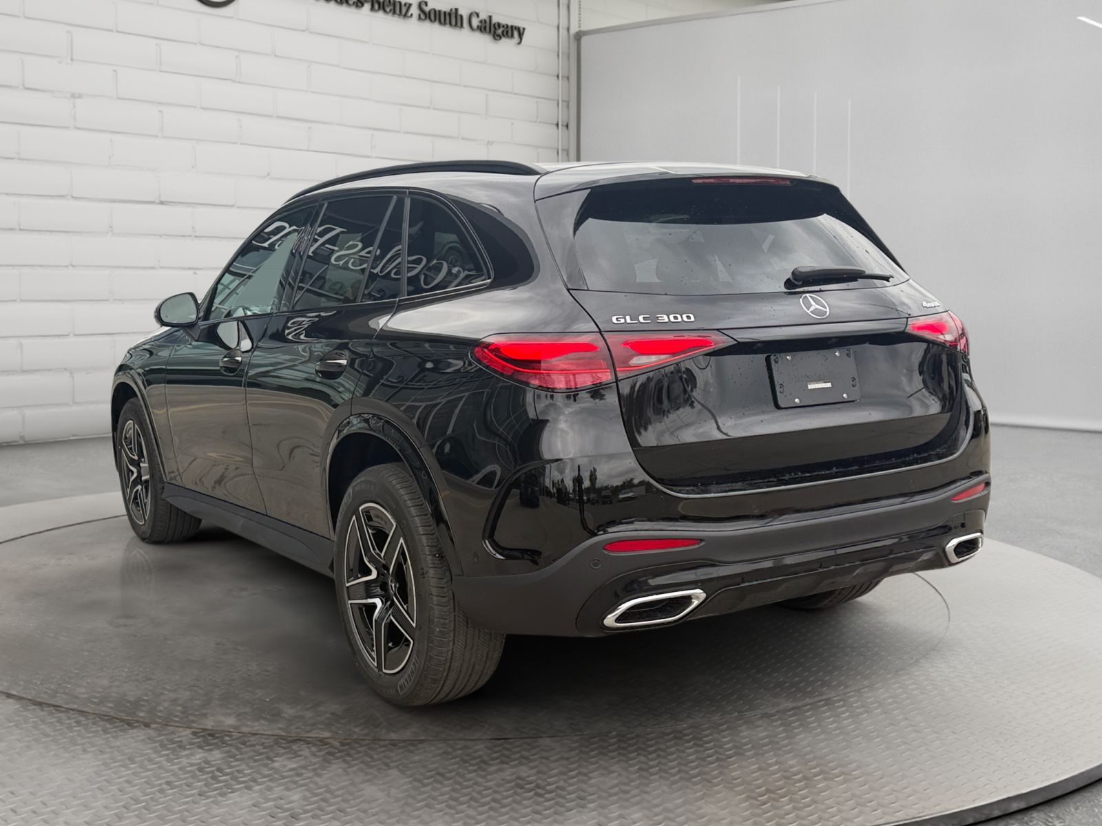 Photo 2027 Mercedes-Benz GLC 300 4MATIC SUV #7