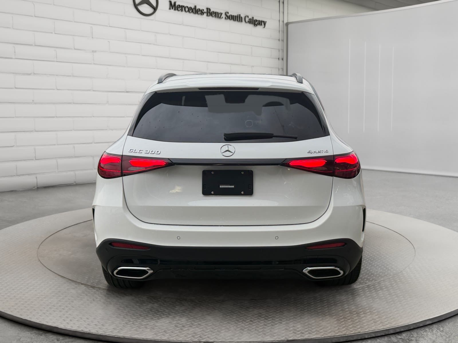 Photo 2027 Mercedes-Benz GLC 300 4MATIC SUV #6