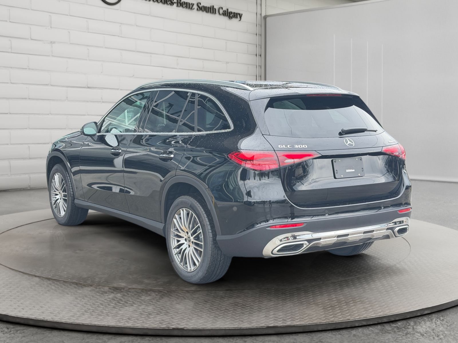 Photo 2027 Mercedes-Benz GLC 300 4MATIC SUV #7