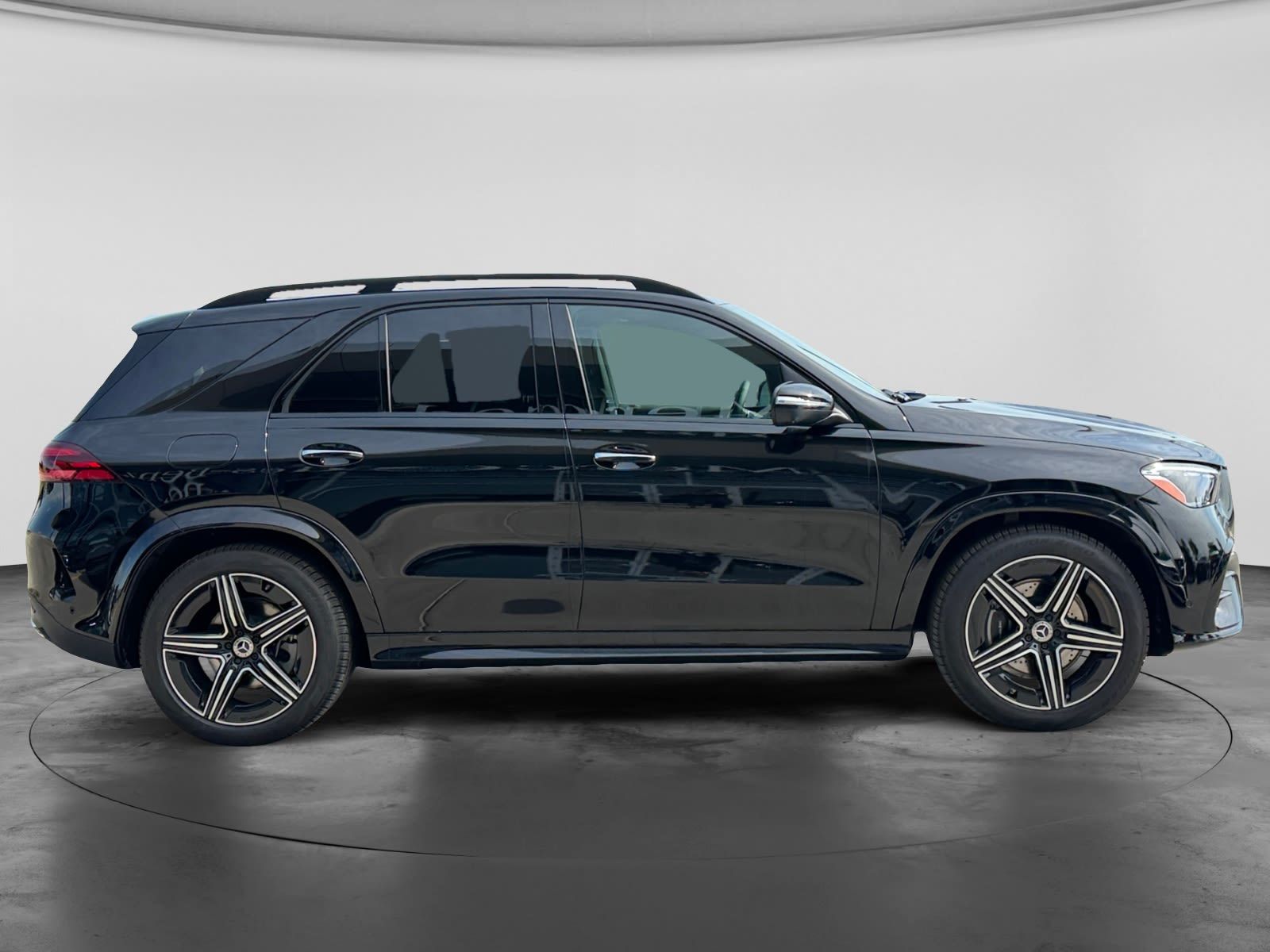 Photo 2026 Mercedes-Benz GLE 450 4MATIC SUV #4