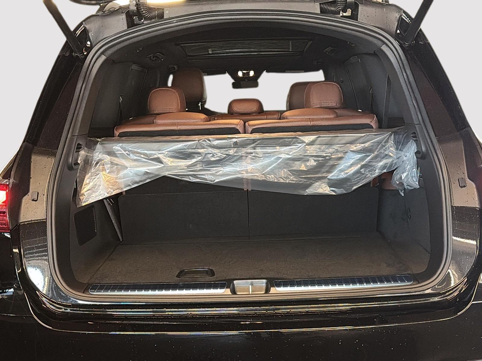 Photo 2026 Mercedes-Benz GLS 450 4MATIC SUV #6