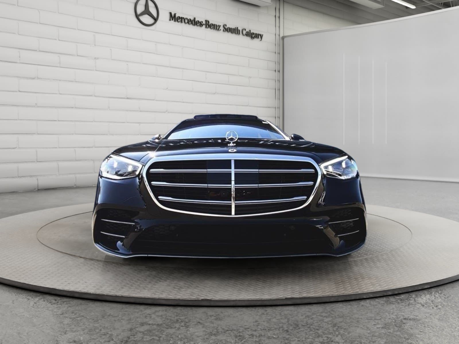 Photo 2026 Mercedes-Benz S-Class 580 4MATIC LWB Sedan #2