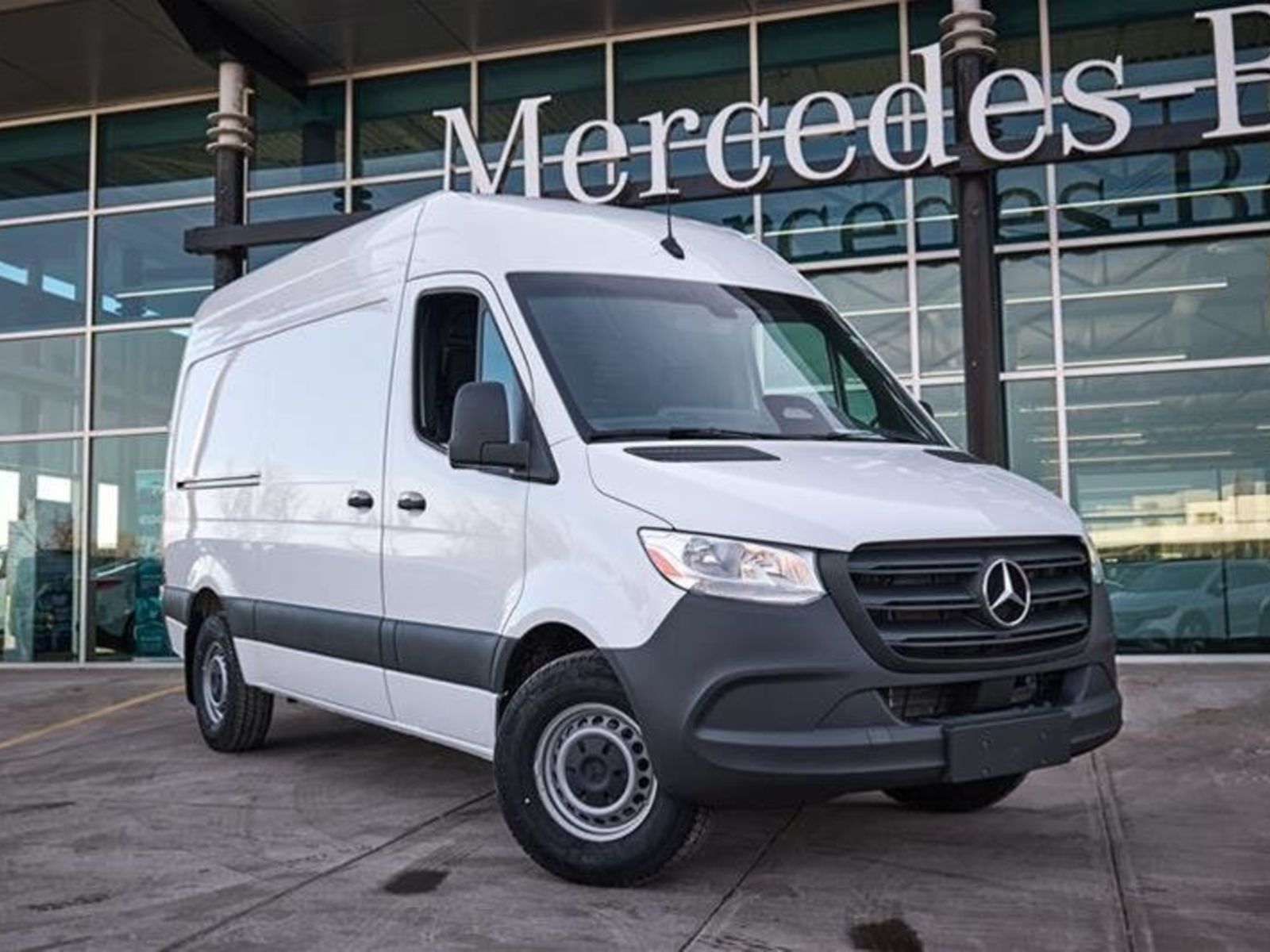 2025 Mercedes-Benz Sprinter 2500 144 Wheelbase High Roof RWD