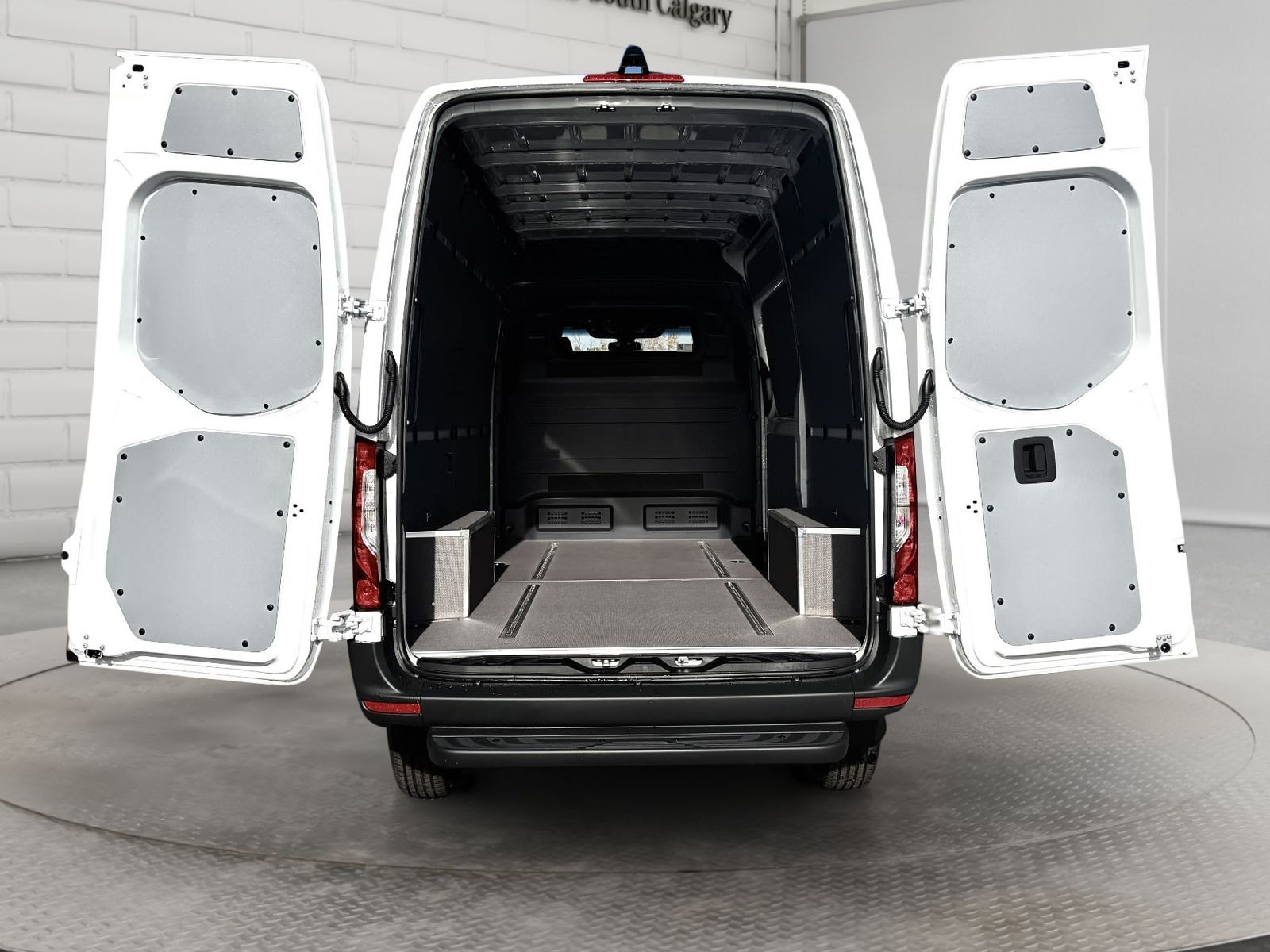 Photo 2025 Mercedes-Benz Sprinter 2500 144 Wheelbase Standard Roof RWD #6