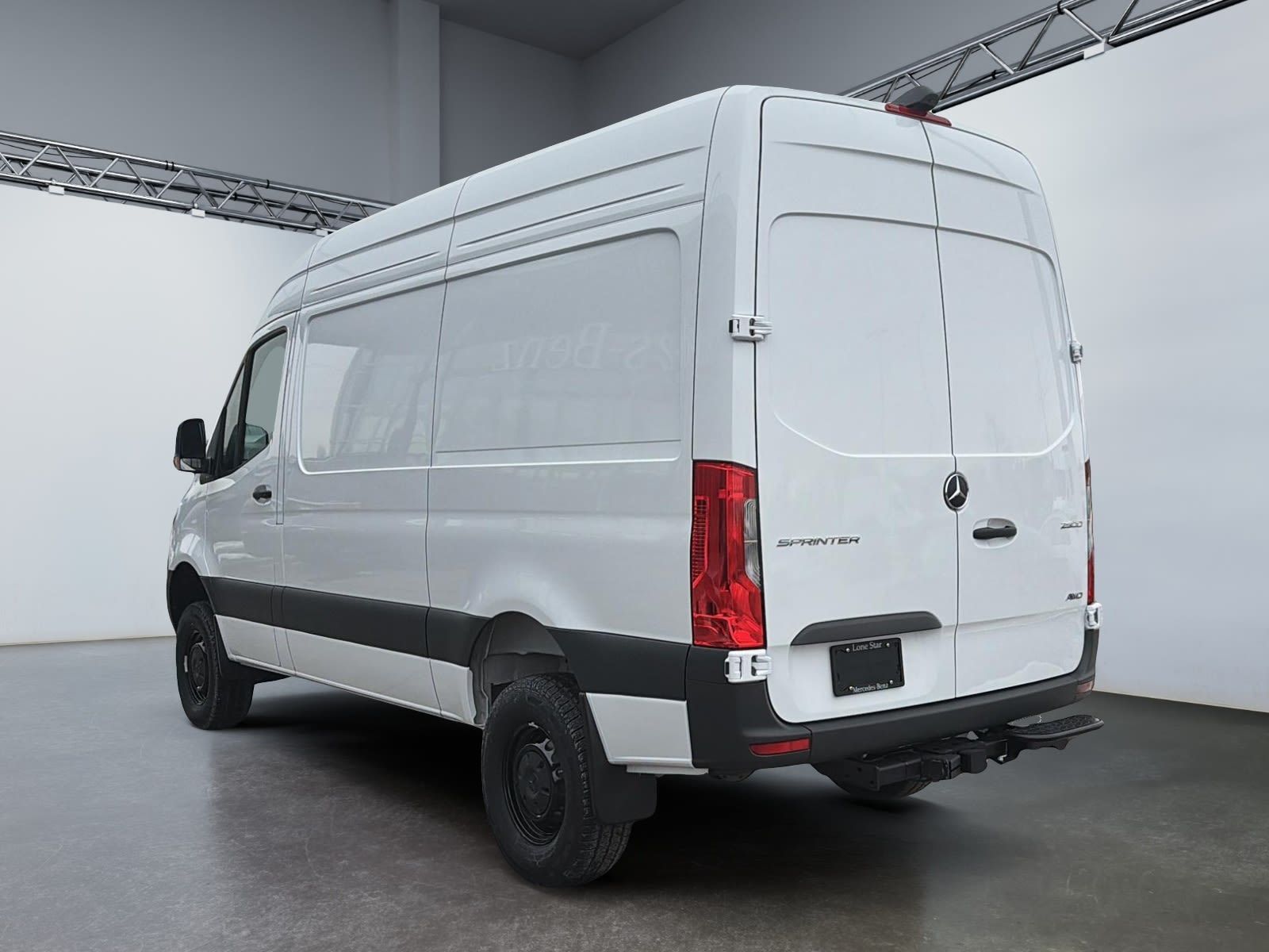 Photo 2026 Mercedes-Benz Sprinter Crew Van High Roof 4-Cyl Diesel HO #5