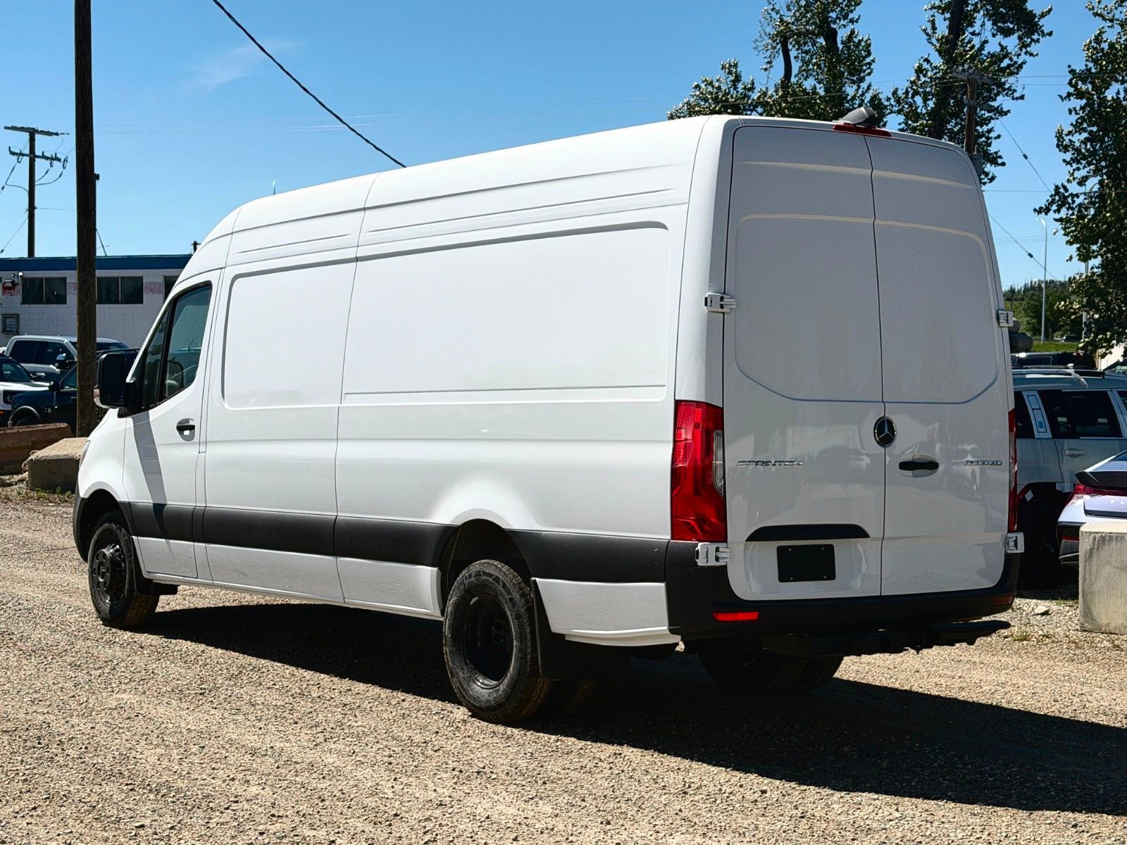 Photo 2026 Mercedes-Benz Sprinter 2500 170 Wheelbase High Roof RWD #4