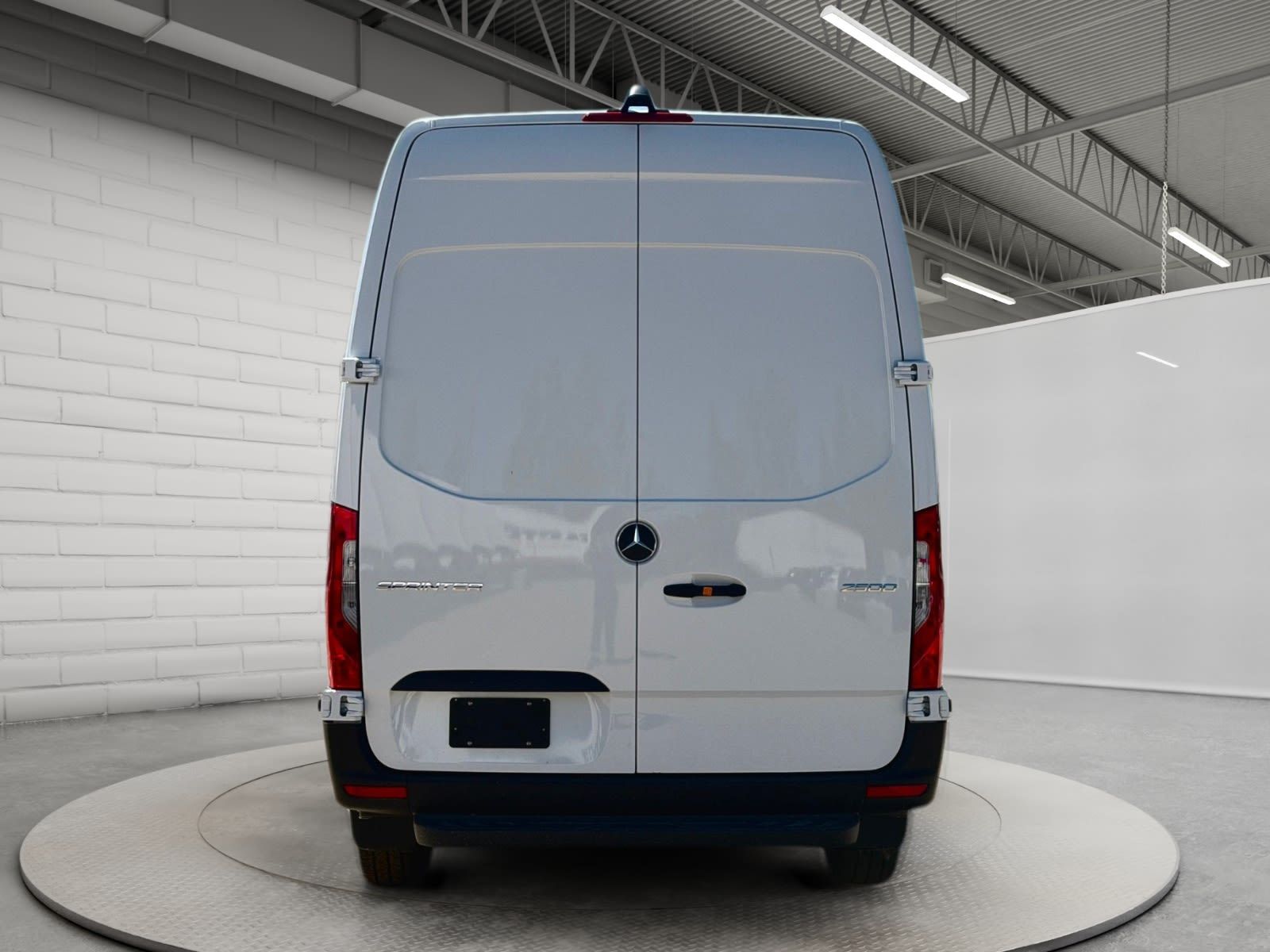 Photo 2026 Mercedes-Benz Sprinter 2500 144 Wheelbase Standard Roof RWD #5