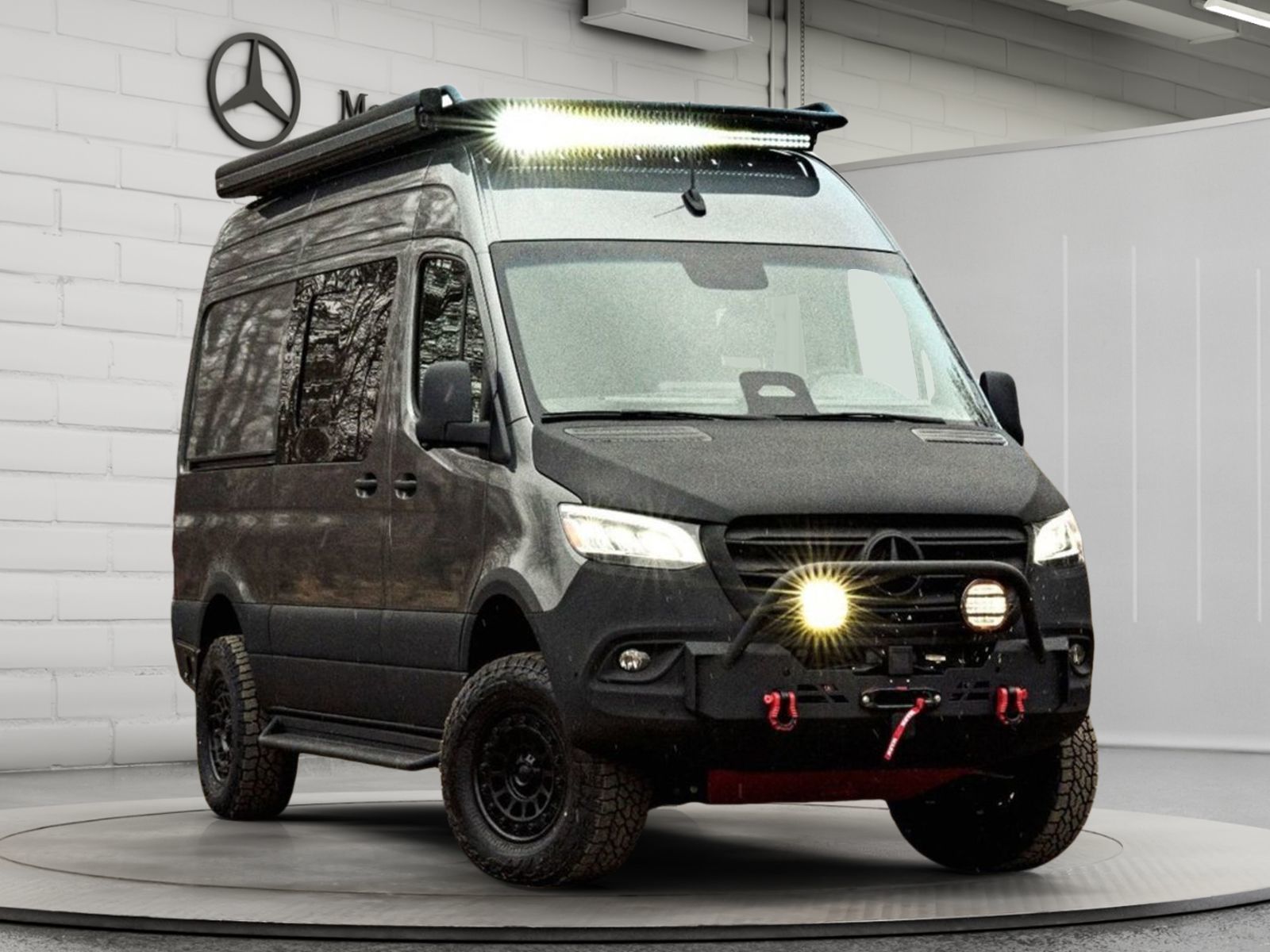 Photo 2026 Mercedes-Benz Sprinter 2500 144 Wheelbase Standard Roof AWD #3
