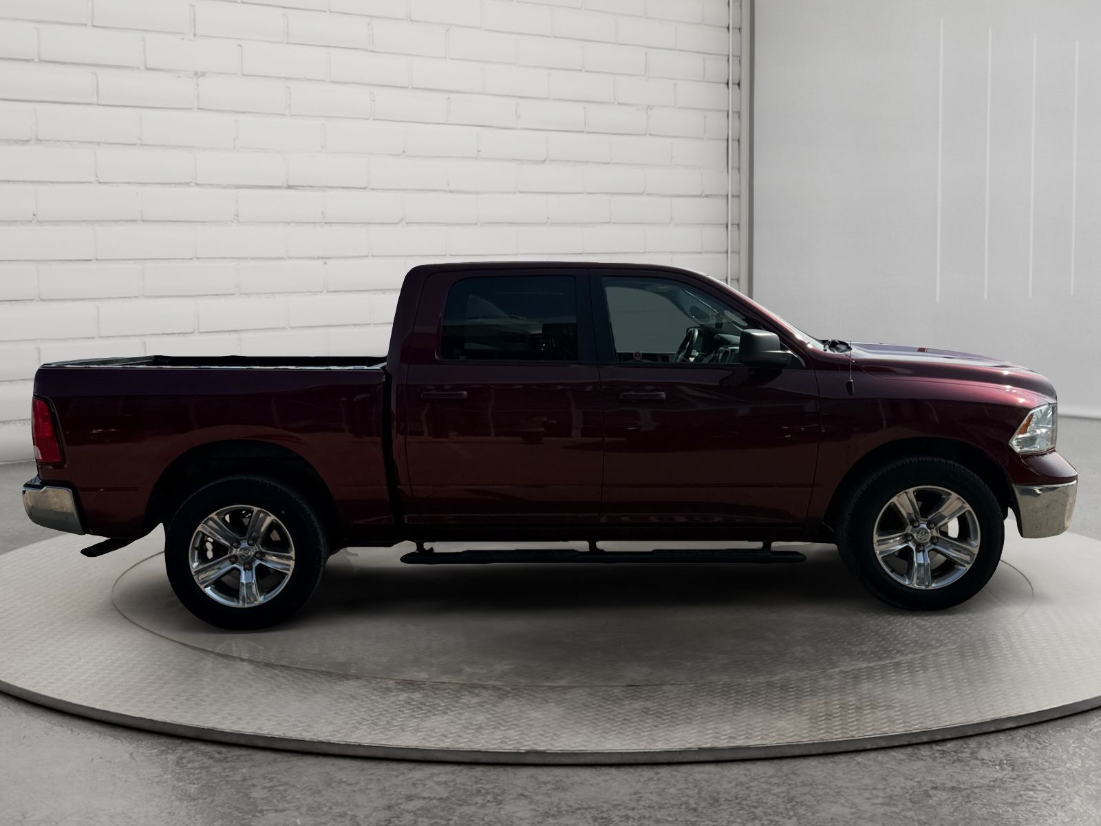 Photo 2019 Ram 1500 Classic SLT #4