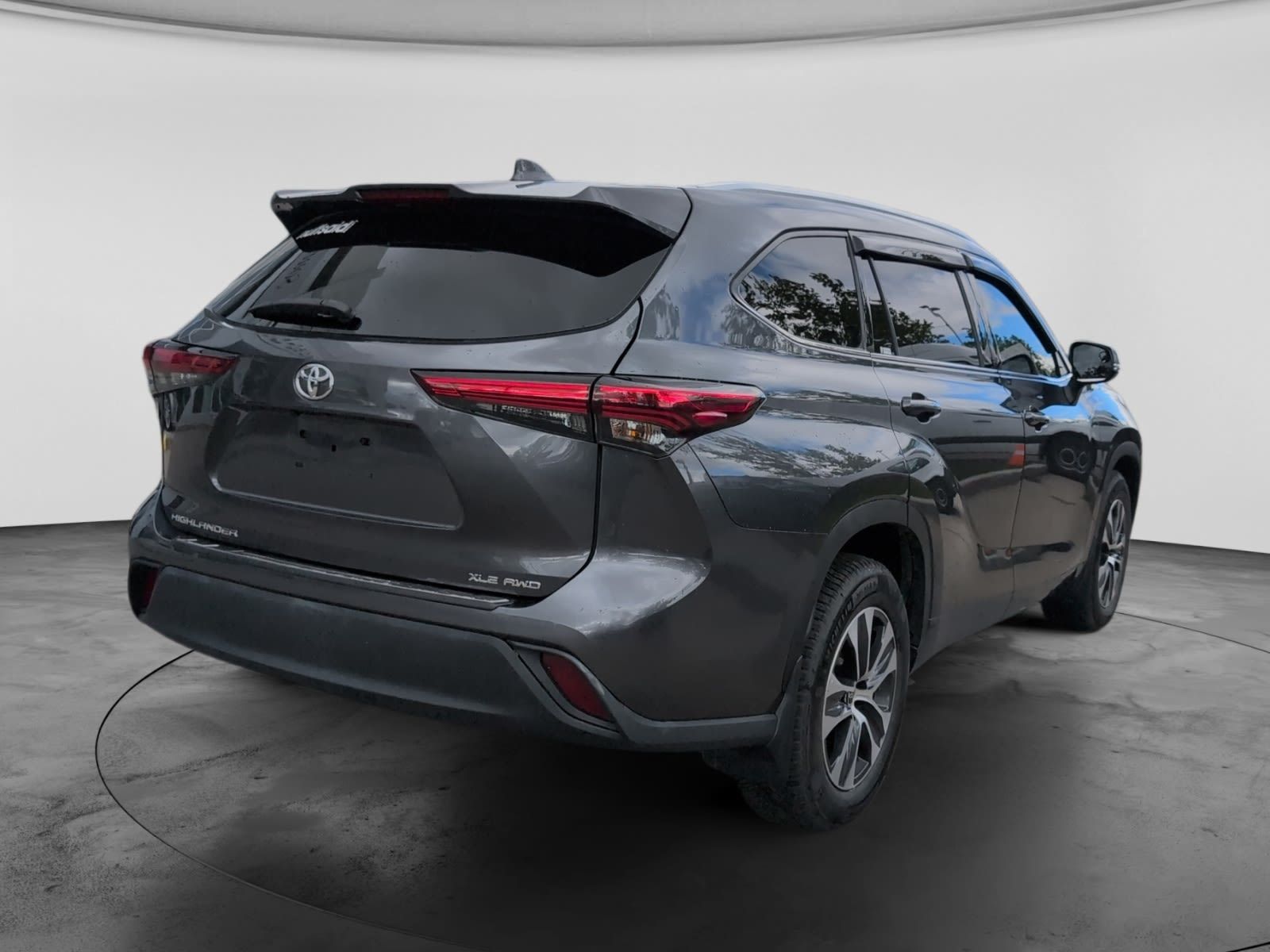 Photo 2020 Toyota Highlander XLE #5