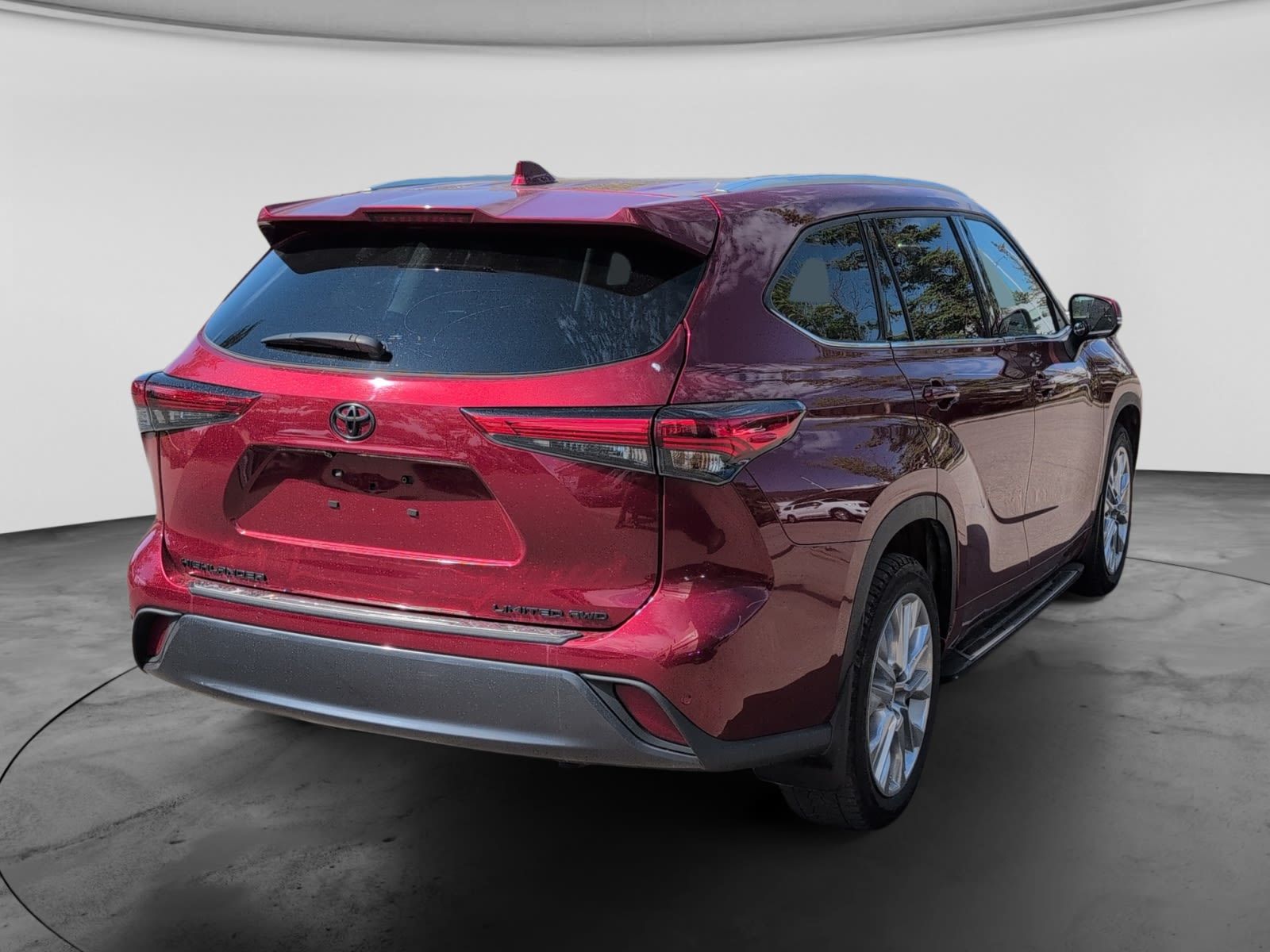 Photo 2022 Toyota Highlander Limited #3