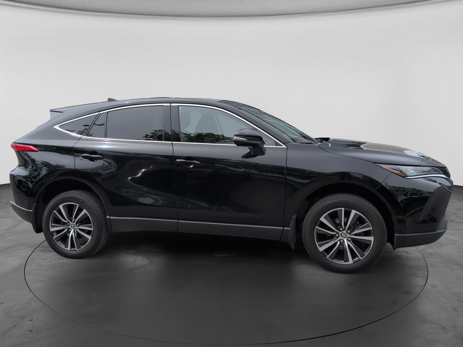 Photo 2024 Toyota Venza LE #4
