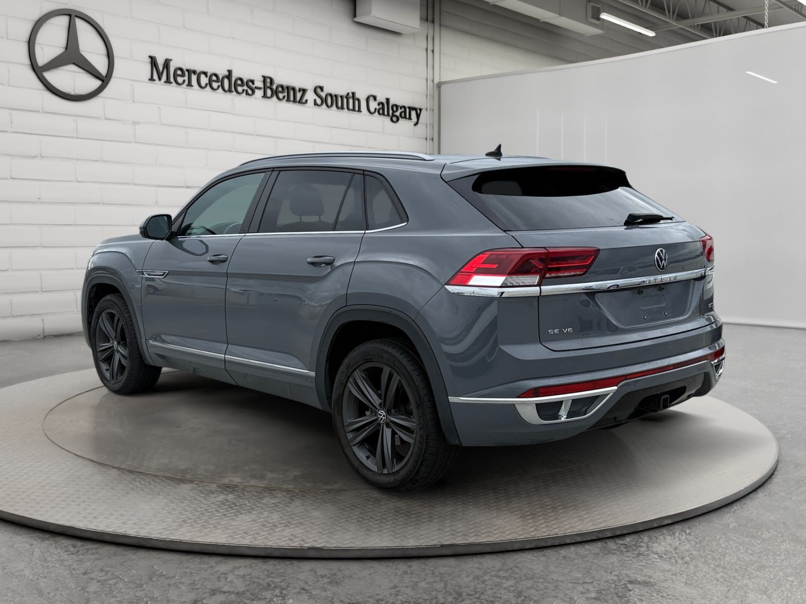 Photo 2021 Volkswagen Atlas Cross Sport 3.6L V6 SE w/Technology R-Line #7