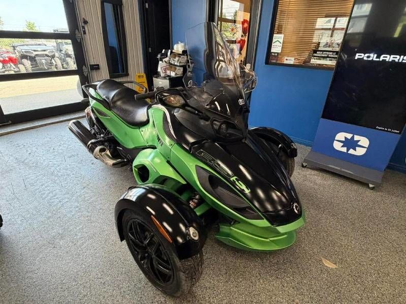 2012 Can Am SPYDER RSS