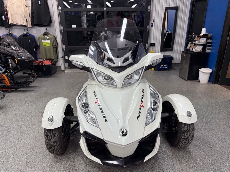 Can Am SPYDER RT  2014