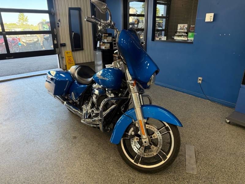 2018 HARLEY DAVIDSON FLHX