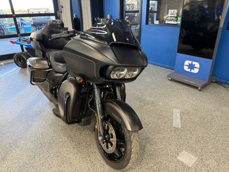HARLEY DAVIDSON Road Glide Limited  2021